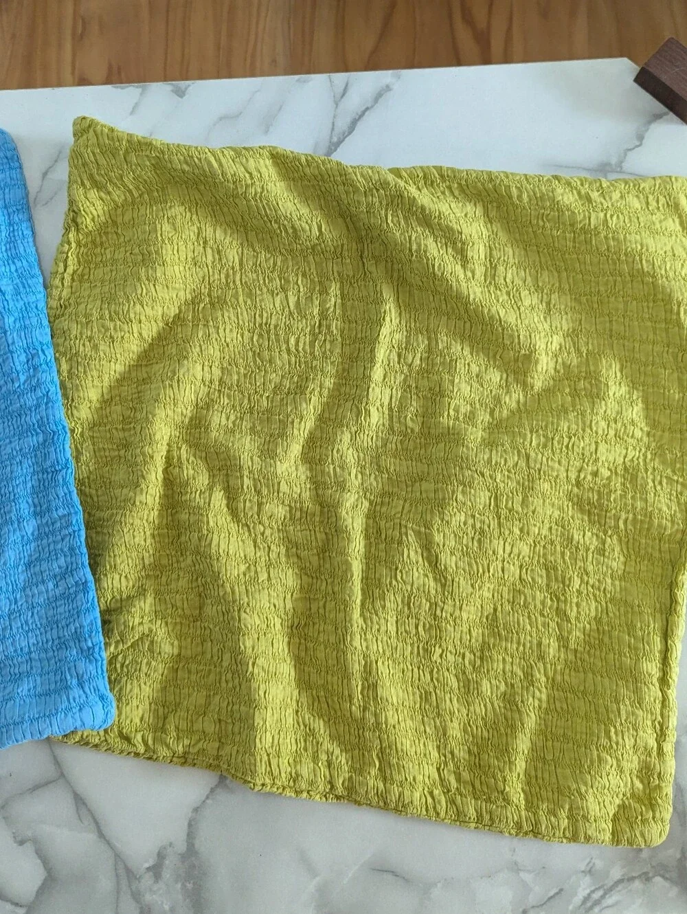 Crate & Barrel Echo Set of 2 Pillow Covers Green Blue 18